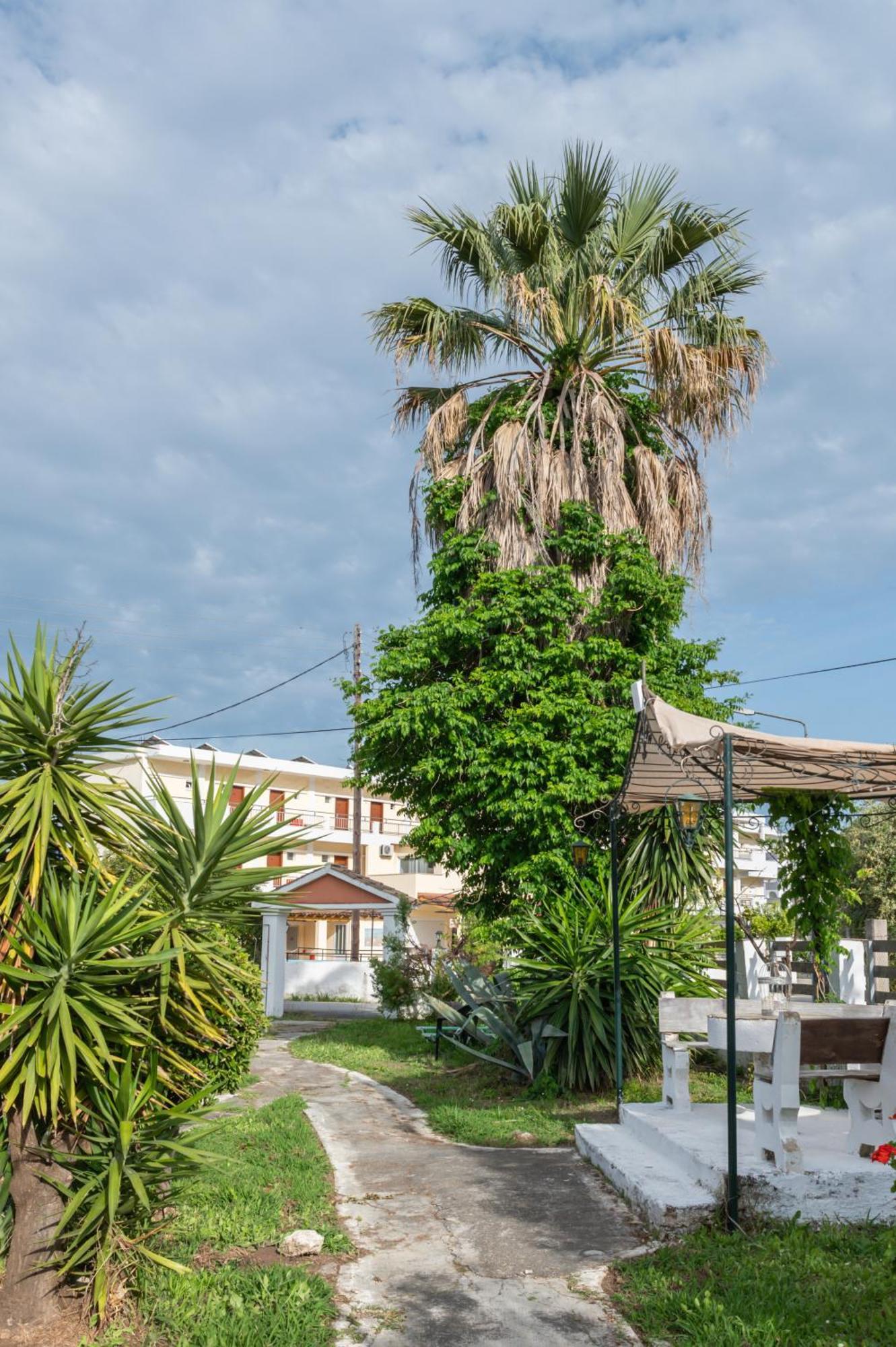 Villa Corfiota Moraitika Beach Kültér fotó