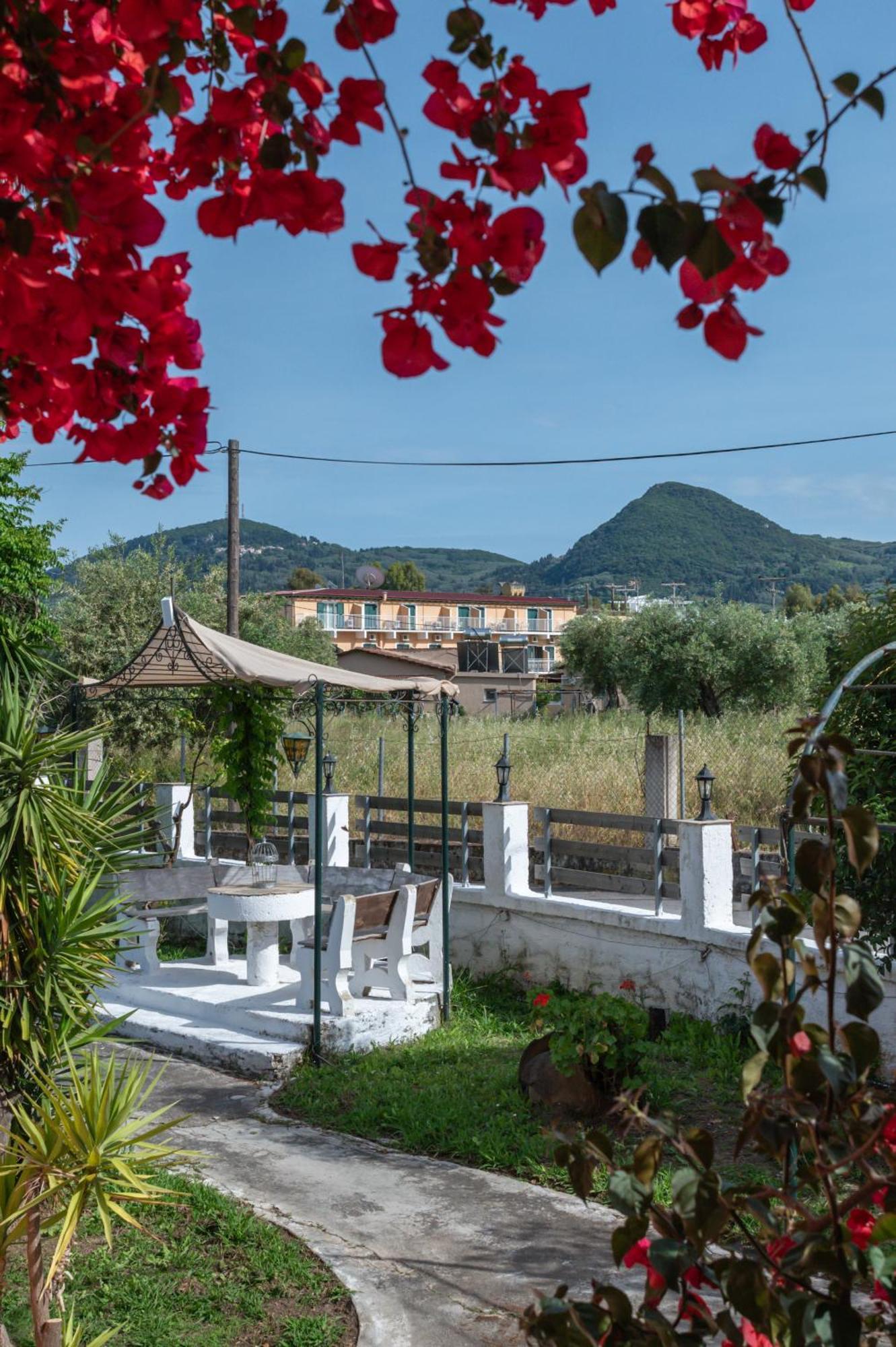Villa Corfiota Moraitika Beach Kültér fotó